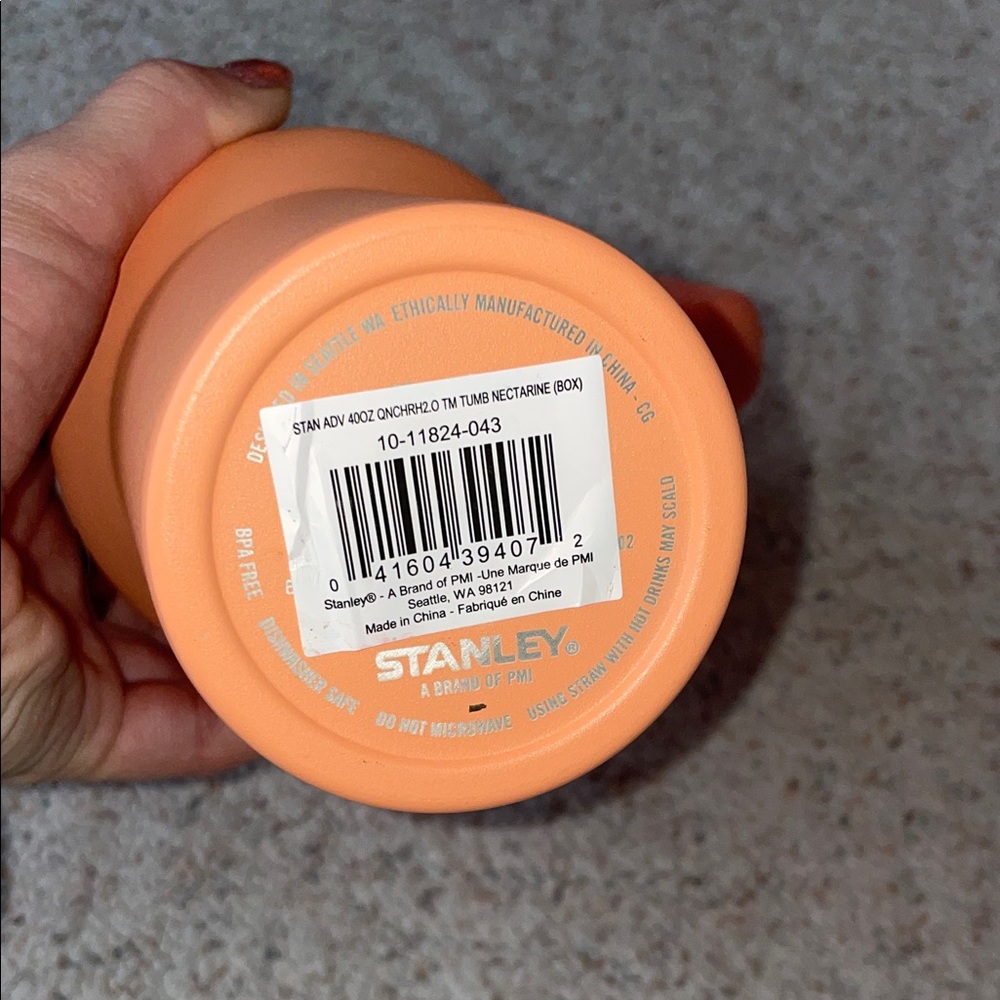 Stanley Coral Travel Tumbler with Handle - Picture 4 of 5
